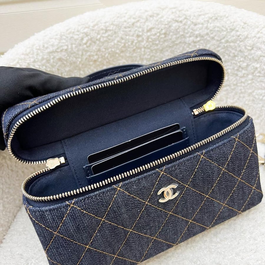 شانيل فانتي Vanity دينم