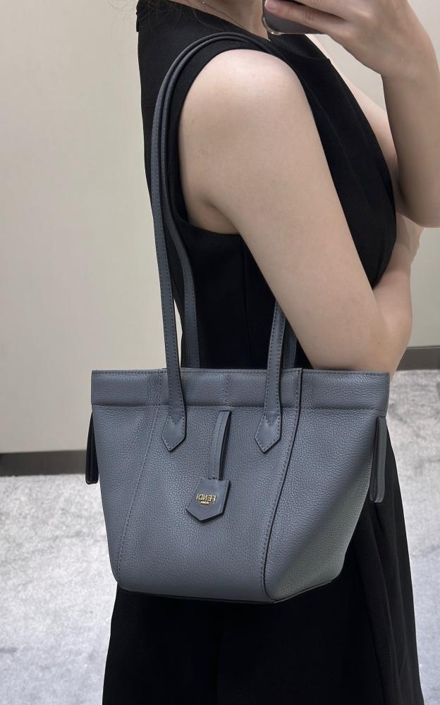 فندي اورقامي ميني  Fendi Origami mini مقاس 18.5cm