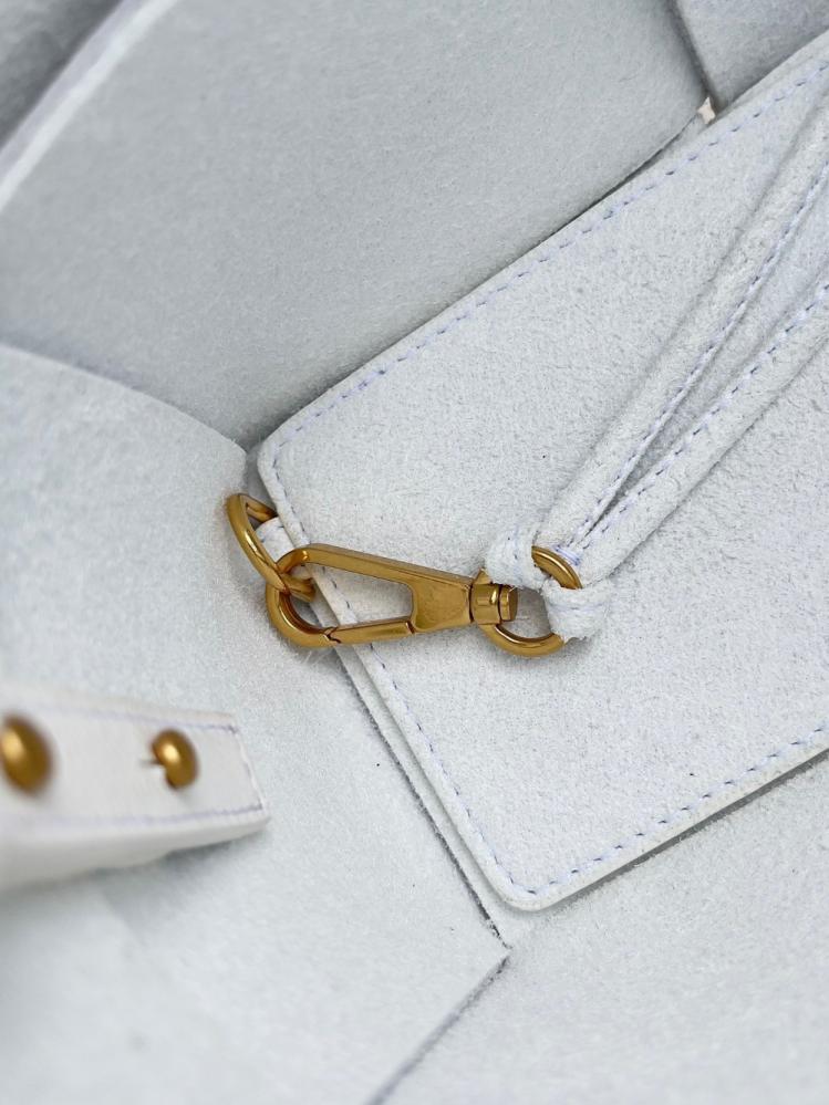 بوتيقا Mini Arco Tote مقاس 25cm