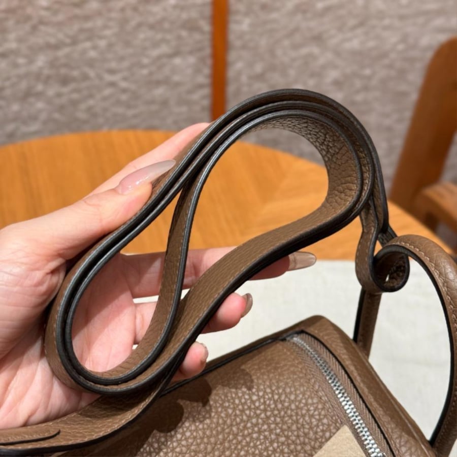 ارميز ليندي Lindy mini مقاس 19cm لون الهاردوير (فضي)