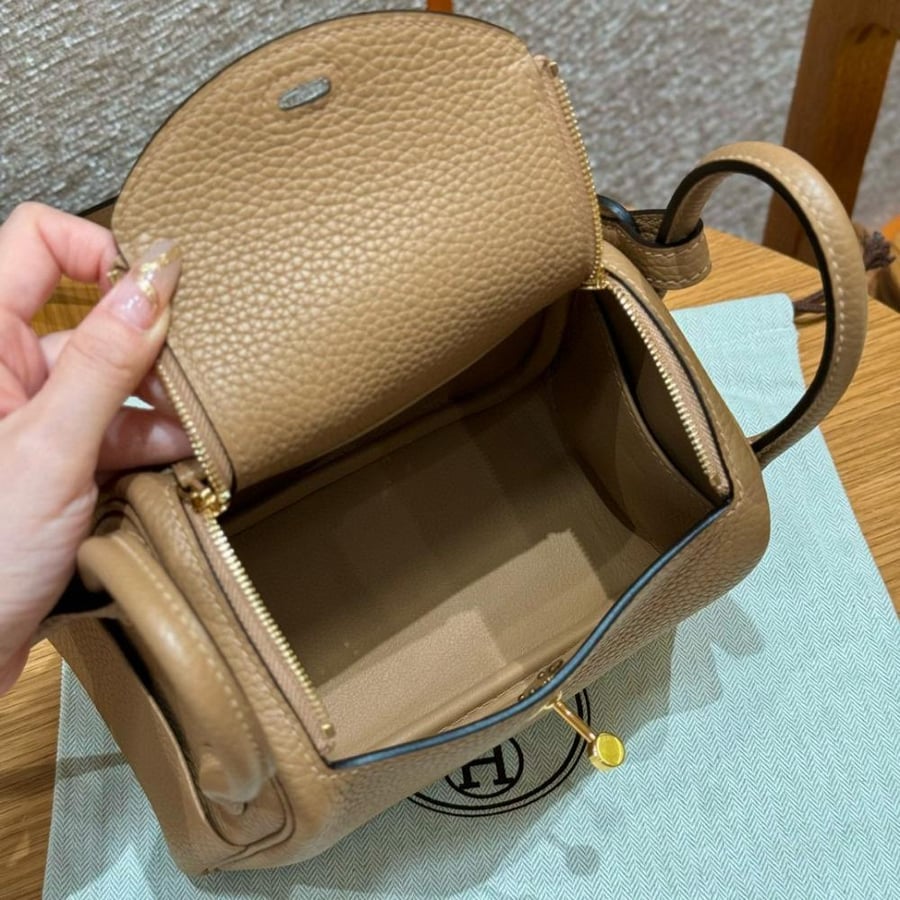 ارميز ليندي Lindy mini مقاس 19cm لون الهاردوير ذهبي