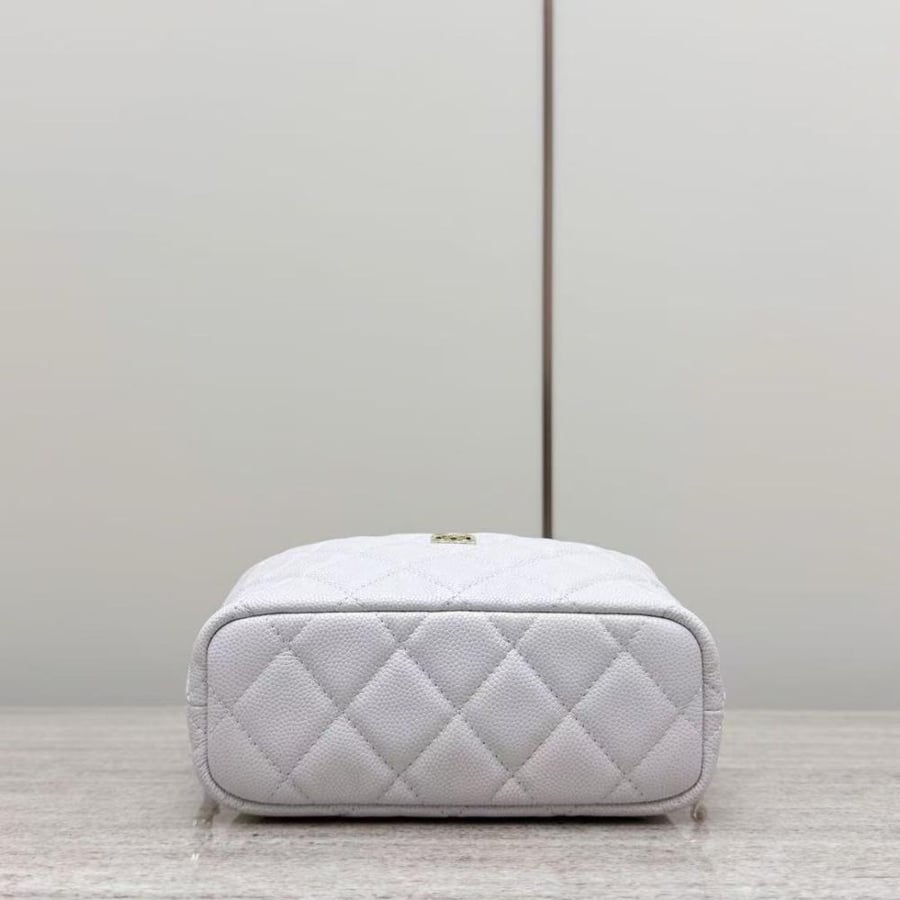 شانيل هوبو chanel hobo bag مقاس 21.5cm