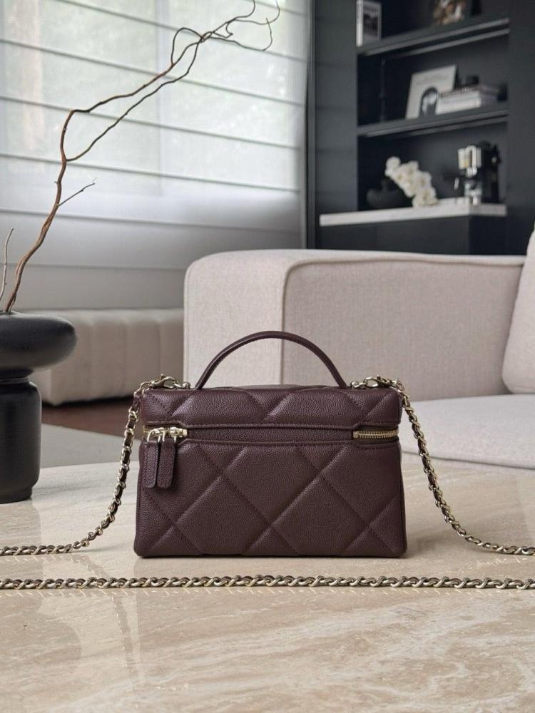 فانتي Vanity جلد كافيار