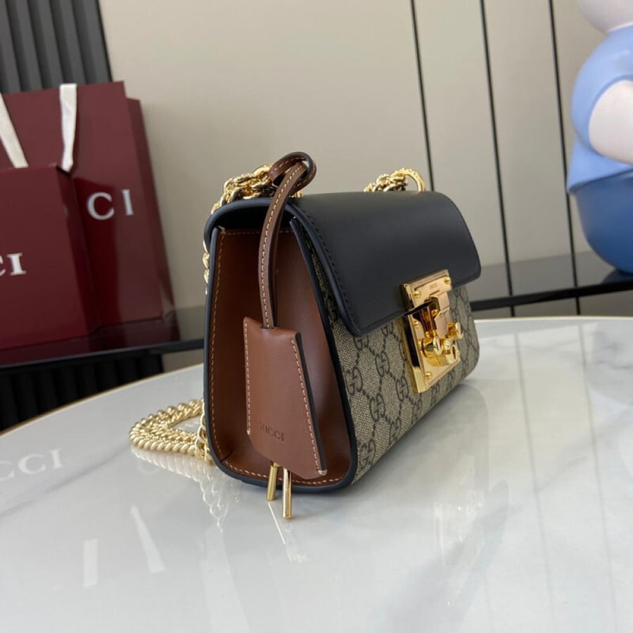 قوتشي حقيبة (كتف) PADLOCK صغيرة