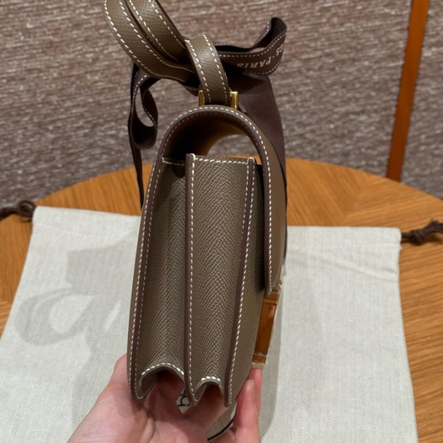 ايرميز كونستانس 18cm هاردوير ذهبي
