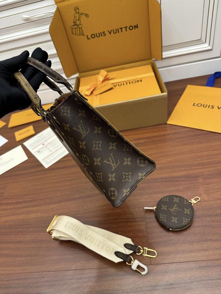 Louis Vuitton OnTheGo PM