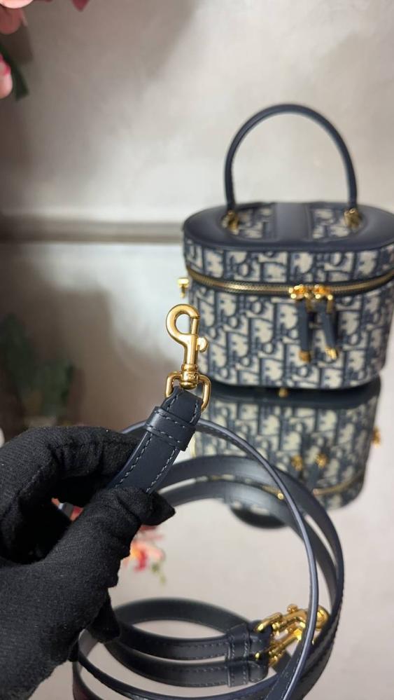 Small CD Signature Vanity case