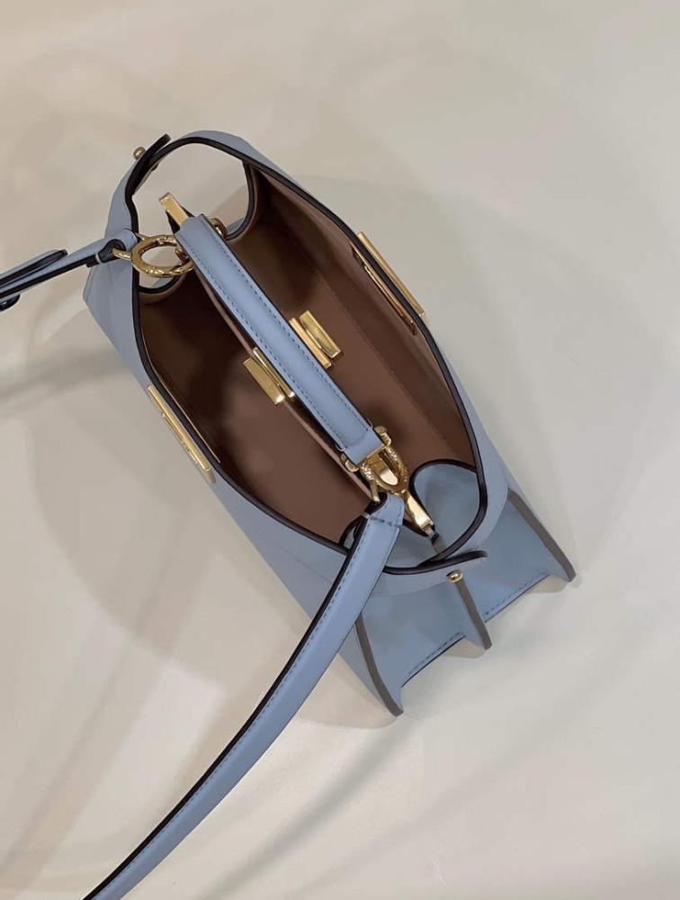 فندي بيكابو اي سيو Peekaboo ISeeU Small مقاس صغير 27cm