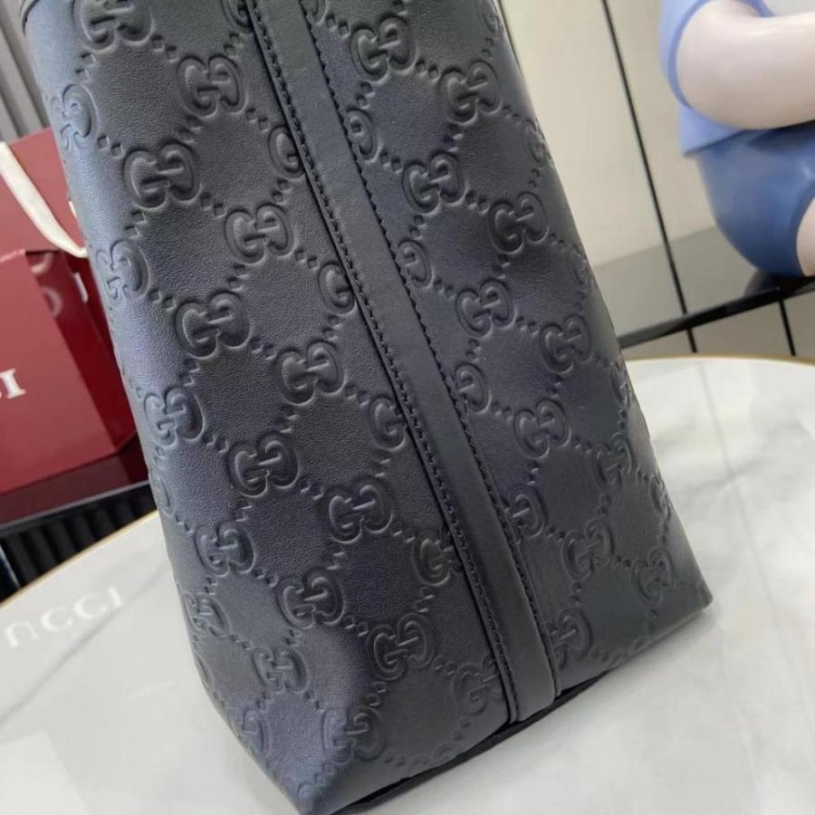 قوتشي توت باق large GG Emblem بالحجم الكبير مقاس 38cm