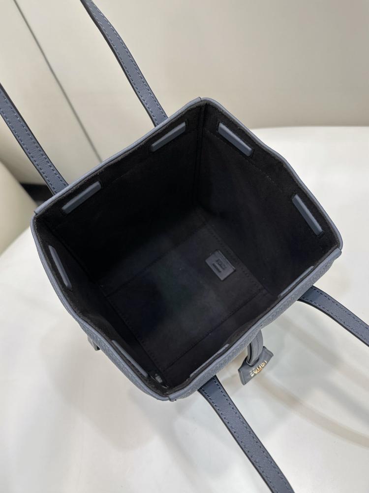 فندي اورقامي ميني  Fendi Origami mini مقاس 18.5cm