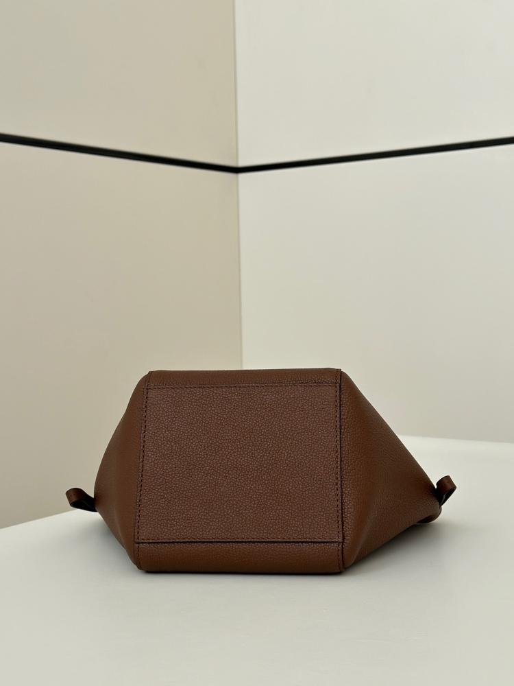 فندي اورقامي ميني  Fendi Origami mini مقاس 18.5cm