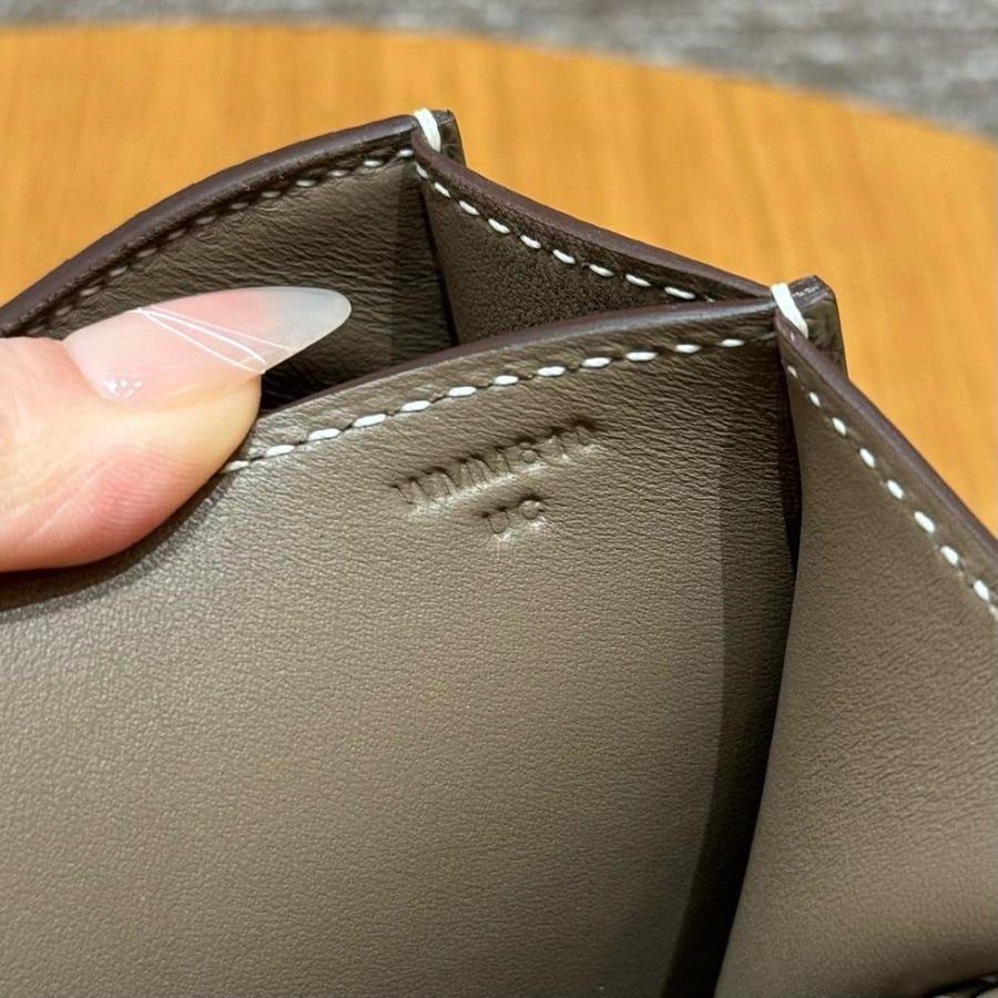 ايرميز كونستانس 18cm هاردوير ذهبي
