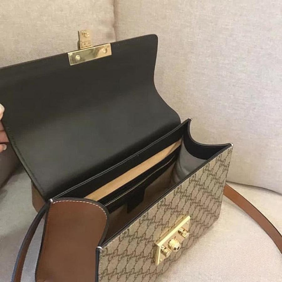 Gucci Beige Black GG Supreme Canvas and Leather Small Padlock Top Handle مقاس سمول