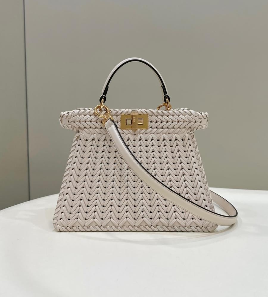 فندي بيكابو اي سيو Peekaboo ISeeU Small مقاس صغير 27cm