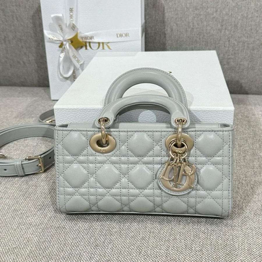 ديور ليدي دي جوي سمول Dior Lady D-Joy small Bag  مقاس صغير
