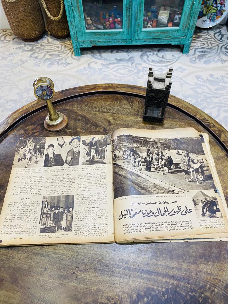 من البنود الشحيحة؛ مجلة المصور عام ١٣٦٩هـ ١٩٥٠م على غلافها الخارجي ملك مصر والسودان الملك فاروق بمناسبة إتمامه عامه الثلاثين عام و ٣٠ صورة من حياة فاروق؛ عدد حافل بالأخبار والصور النادرة