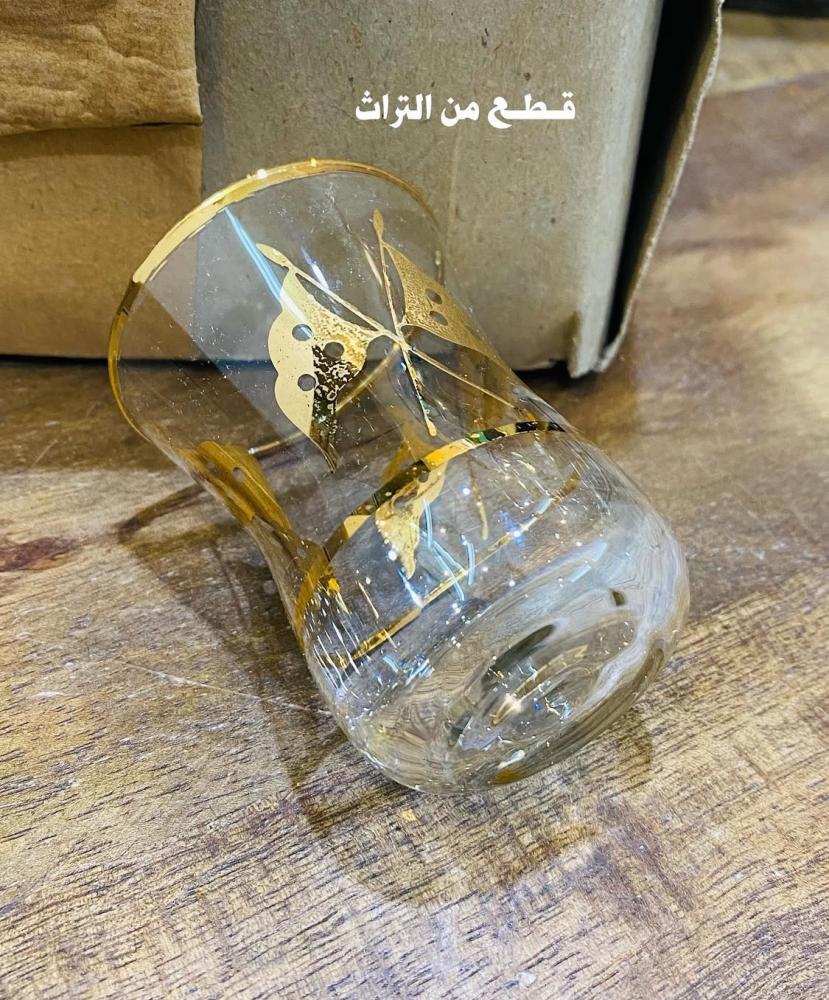 من النوادر؛ بيالات العلمين؛ قديمة جداً مخزنة تخزين ممتاز لم تستخدم السعر للبيالة الواحدة