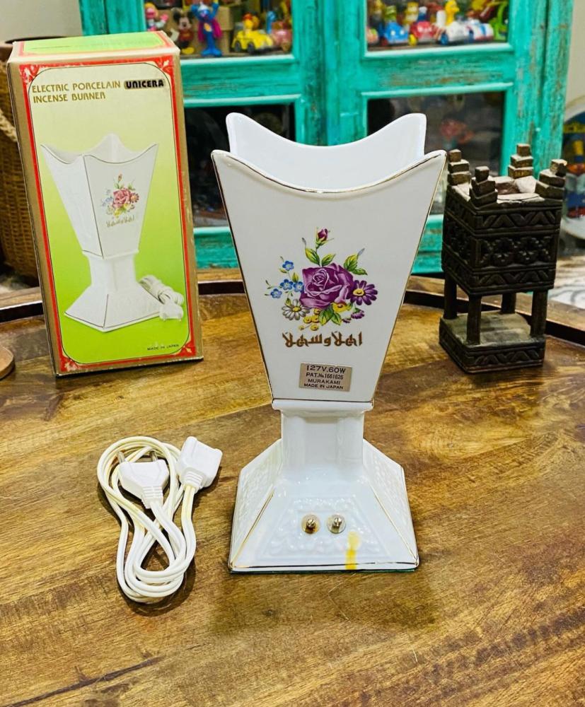 من البنود المميزة؛ مبخرة كهربائية أهلاً وسهلاً؛ تعمل على كهرباء ١١٠ڤولت؛ قديمة مخزنة بالكرتون تخزين ممتاز لم تستخدم؛ صناعة اليابان