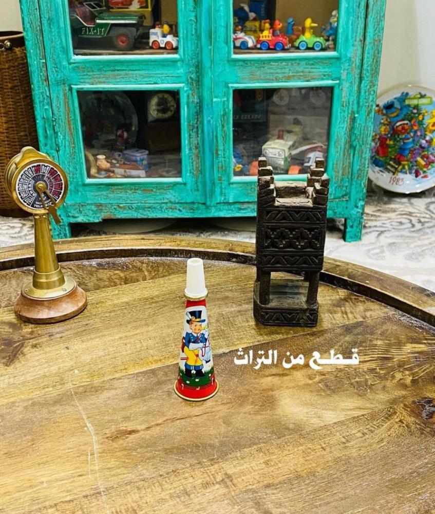 من النوادر؛ زميرة من الصاج أنيقة جداً وصوت قوي ومميز؛ تعتبر من نوادر الزميرات؛ مخزنة تخزين ممتاز لم تستخدم؛ صناعة اليابان