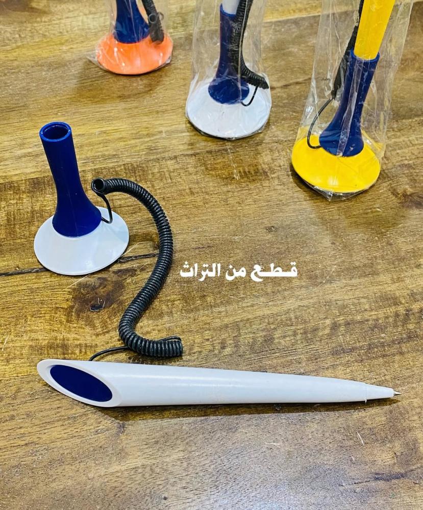 Among the distinguished items; a pen with a sticky base in three colors; the price per piece and the color according to availability