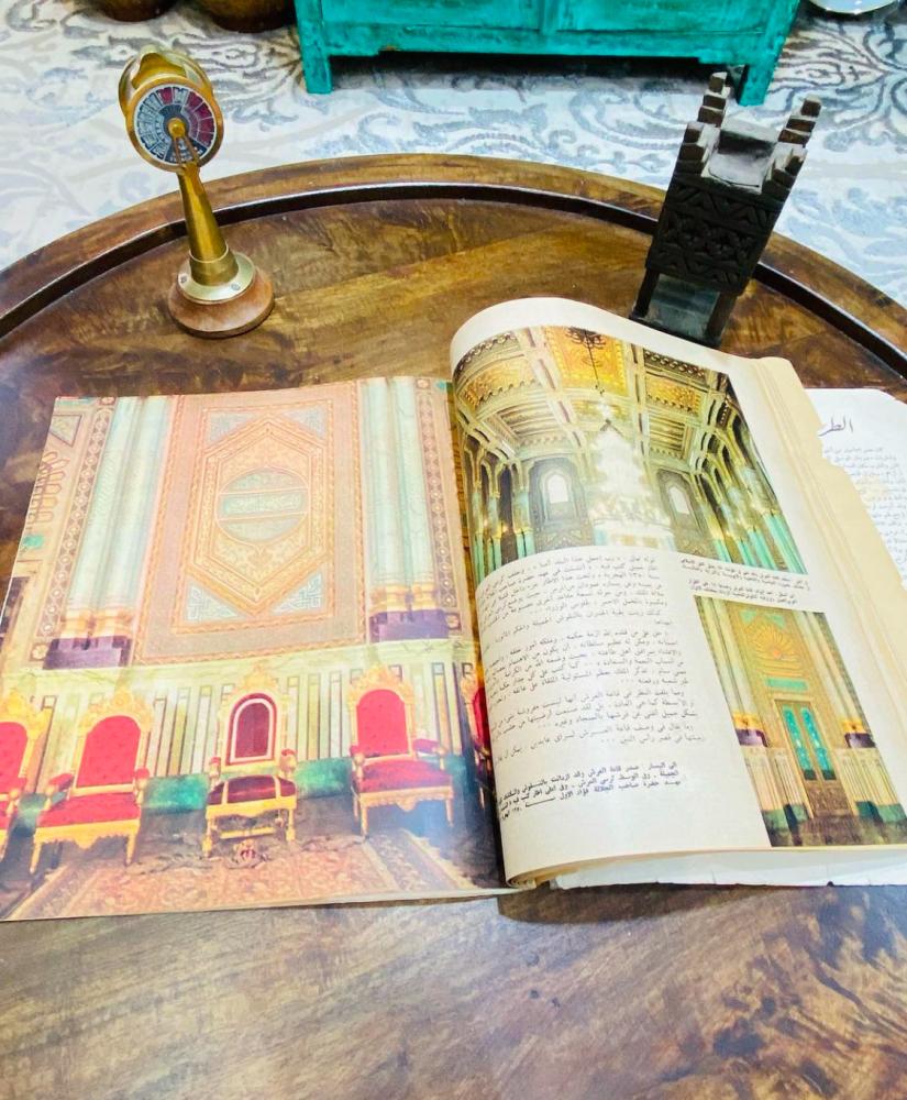 من البنود الشحيحة؛ مجلة المصور  عدد خاص بعنوان الزواج الملكي عام ١٩٥١م بين الملك فاروق والأميرة ناريمان بحضور الملك عبدالعزيز والملك سعود وعدد من الأمراء السعوديين رحمهم الله جميعاً؛ ويوجد في العدد صور عديدة للأميرة ناريمان بجميع مراحل عمرها؛ يعتبر مقتنى