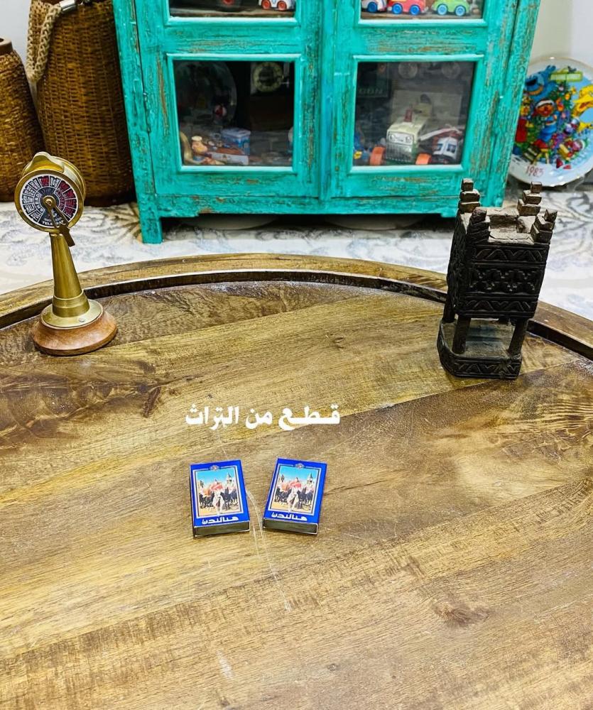من النوادر؛ كبريت هنا لندن؛ جميل وأنيق جداً  السعر للحبة الواحدة