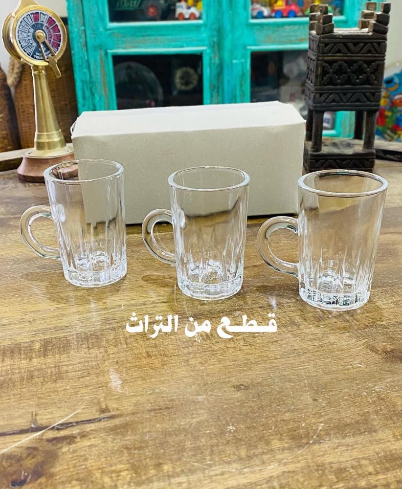من نوادر البيالات؛ كرتون بداخله عدد ٦ بيالات وارد بن محفوظ؛ قديمة مخزنة تخزين ممتاز؛ صناعة إيطاليا (السعر للكرتون كامل)