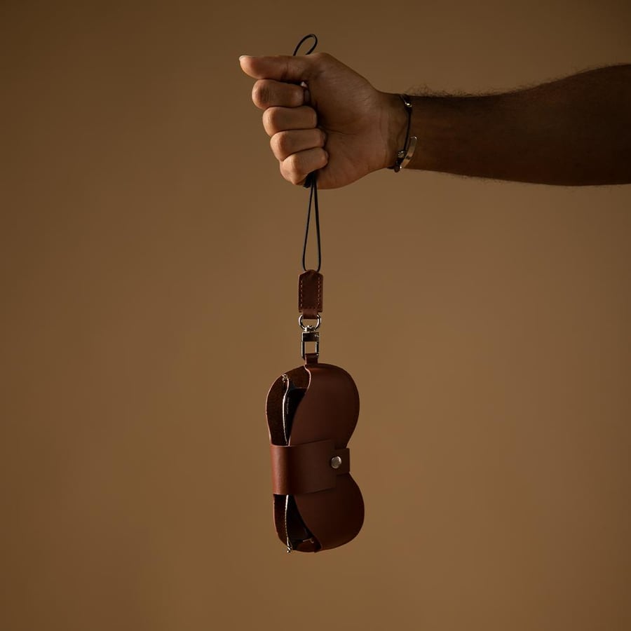 حافظ النظارة | Glasses holder