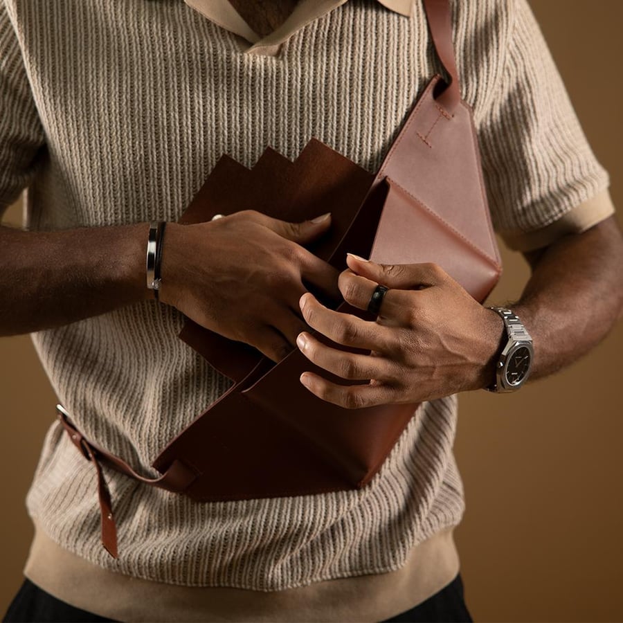 حقيبة كتف | Shoulder bag