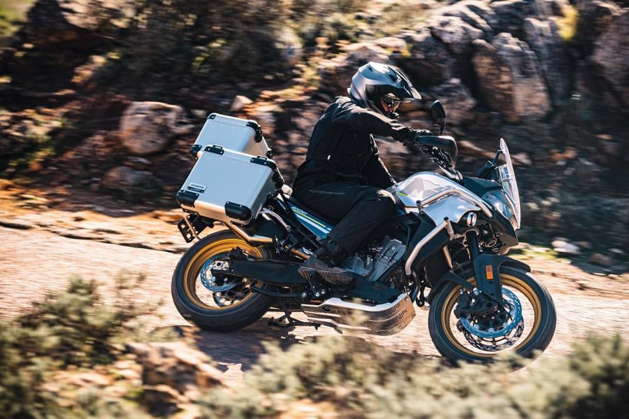 800MT Touring