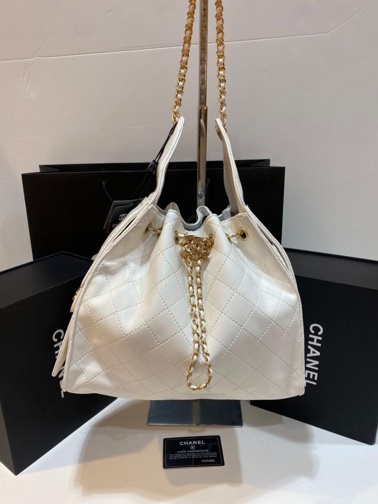 حقيبة شانيل 25 هاند باق مع سلسلة ذهبية متجر بنش ستايل CHANEL