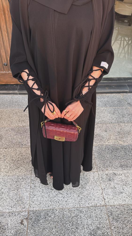 عبايه نص كلوش قماش كوبا