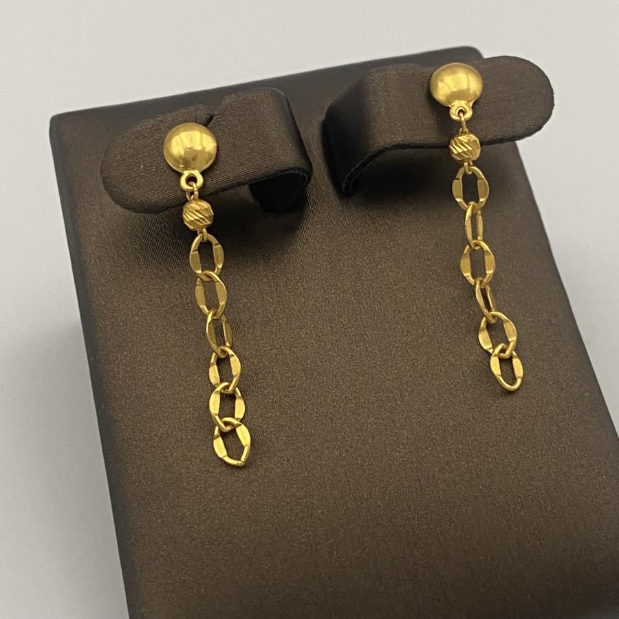 Gold ring 21 karat weight 2.08 grams