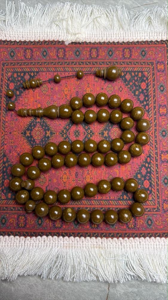 بكلايت زيتي تمليكه 51 خرزه 12 ملي تقريباً