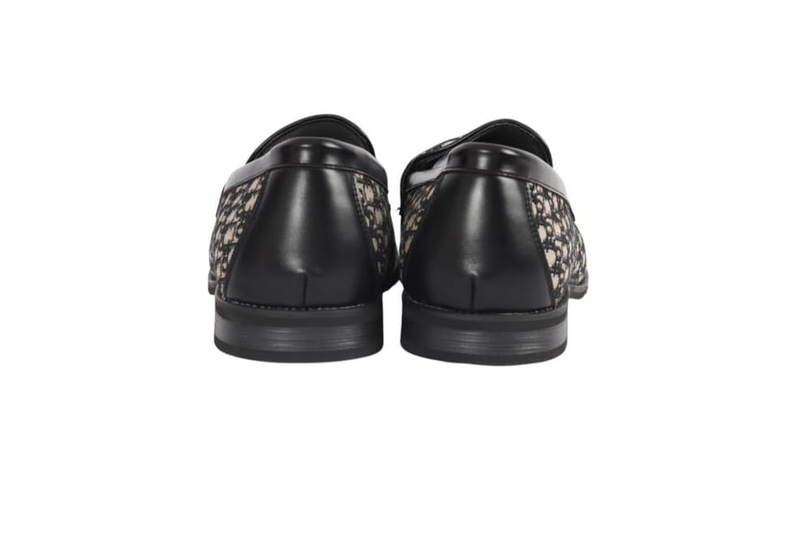 Dior Loafer men's shoe with iconic monogram pattern