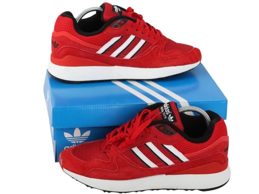 Adidas ZX 500 shoe