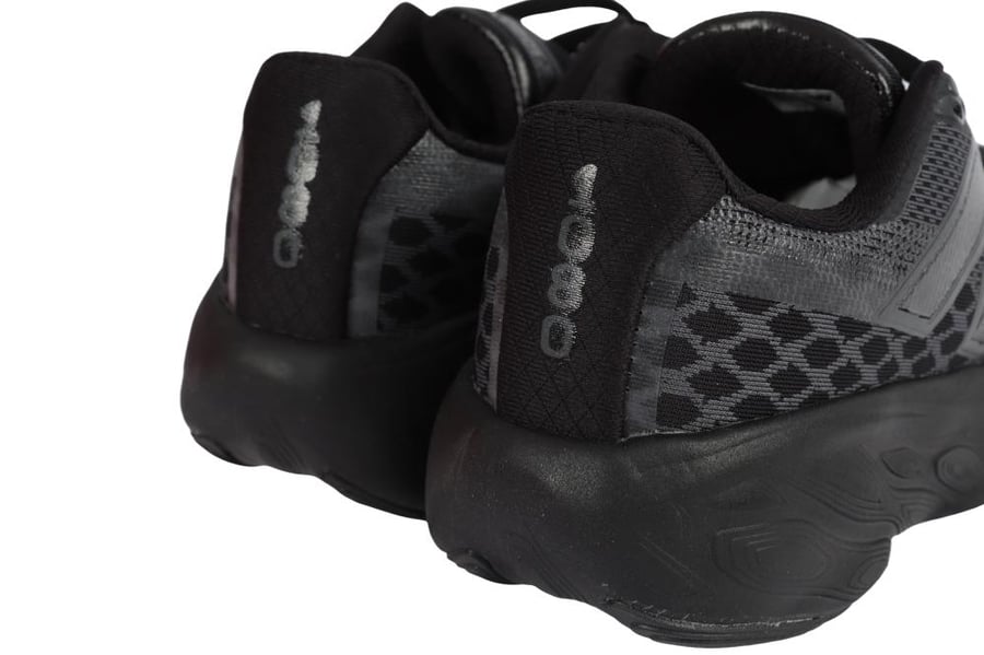 New Balance Fresh Foam 1080 running shoe – completely black