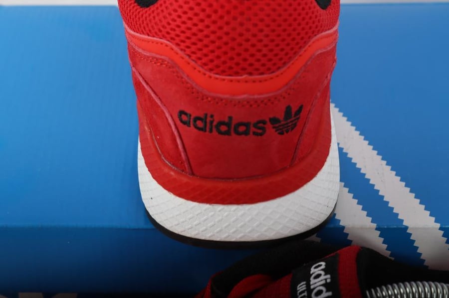 Adidas ZX 500 shoe