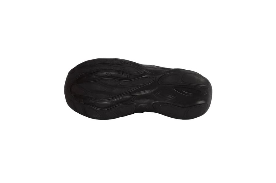 New Balance Fresh Foam 1080 running shoe – completely black