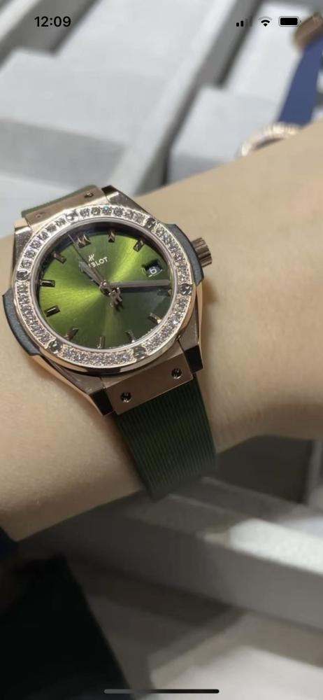 ساعه هوبلت مقاس 33mm