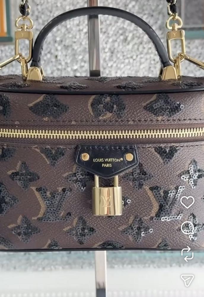شنطه lv