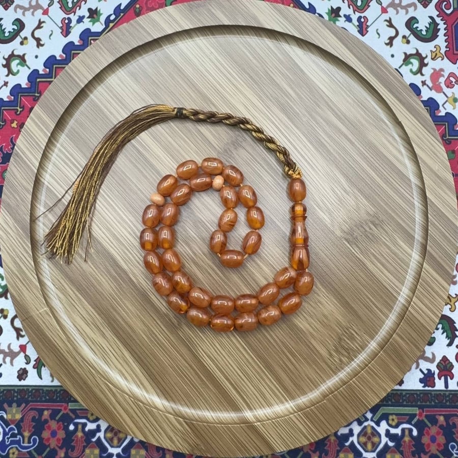 سبحة فاتوران عسلي شفاف – كركوشة تفصال – 33 خرزة
