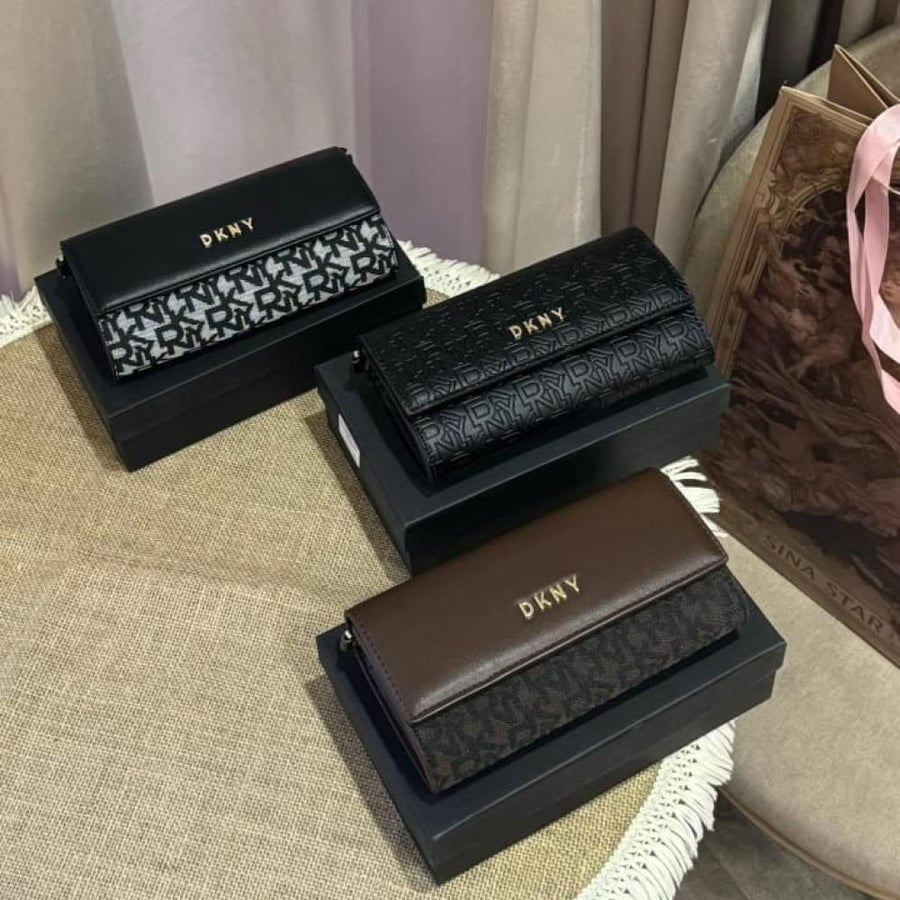 شنطة DKNY