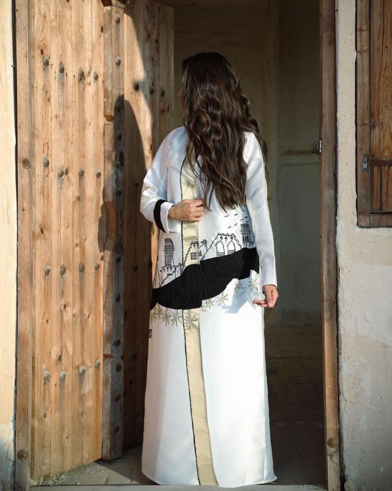 The Badqir abaya