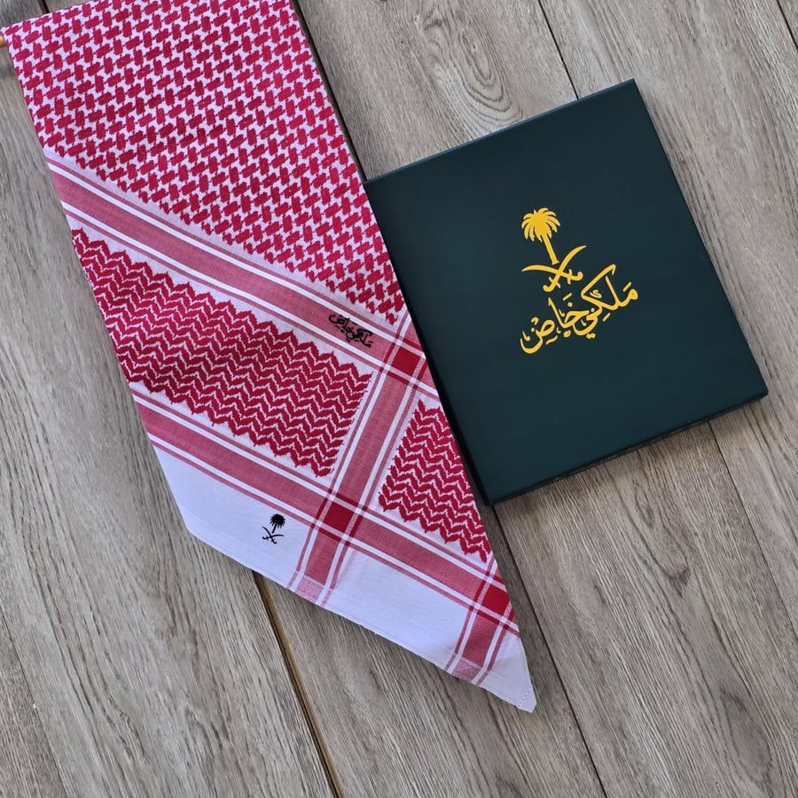 شماغ ملكي قطن