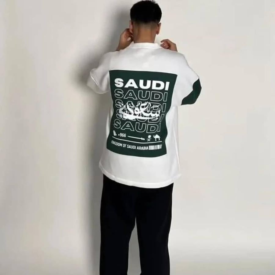 تيشيرت رجالي Saudi بخامة قطنية مريحة