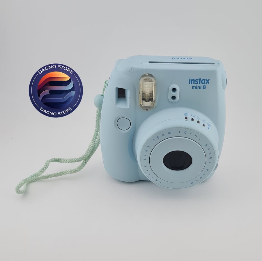 كاميرا فورية- Fujifilm Instax Mini 8