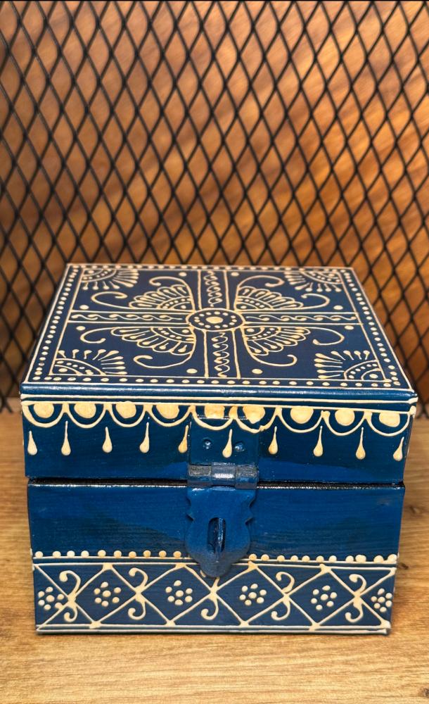 Iron box navy blue