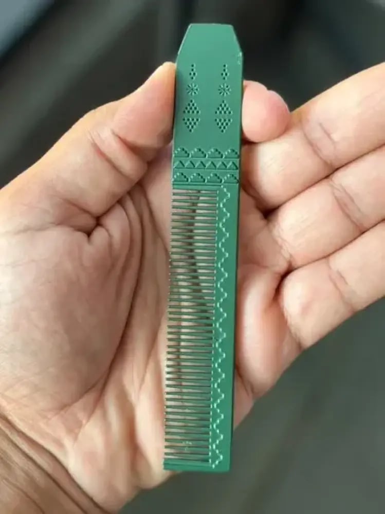 مشط زيتي مطفي
