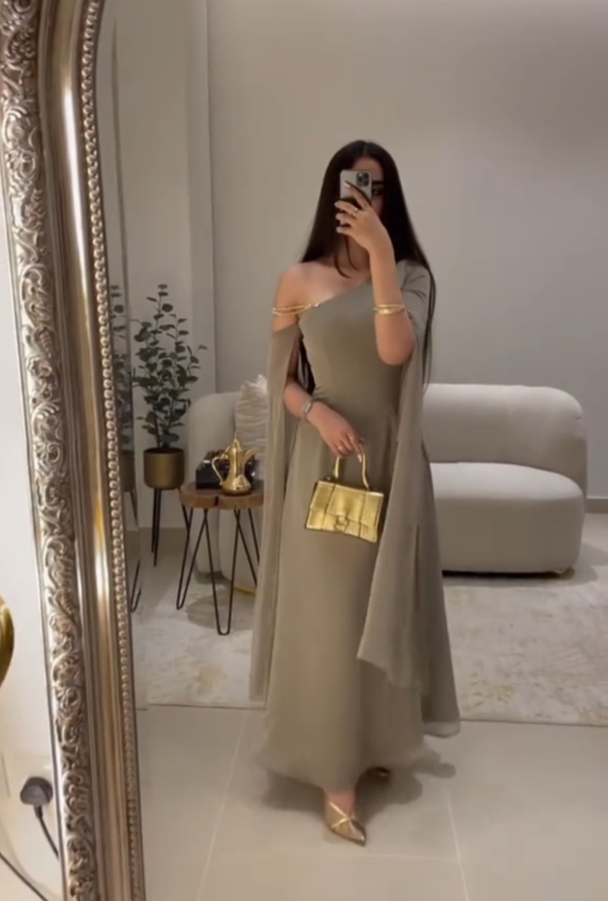 فستان -